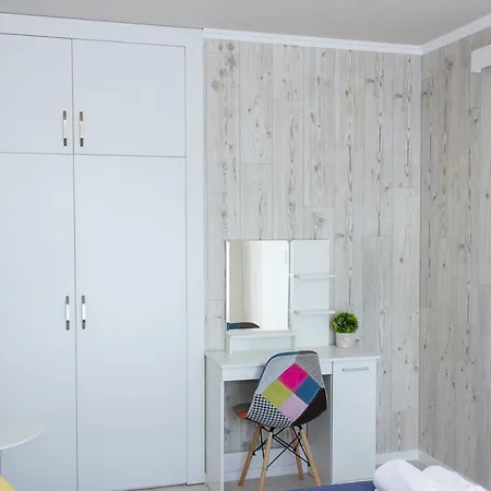 Apartman Sunny Blue One-bedroom Flat With Balcony By Flat Mаnager *