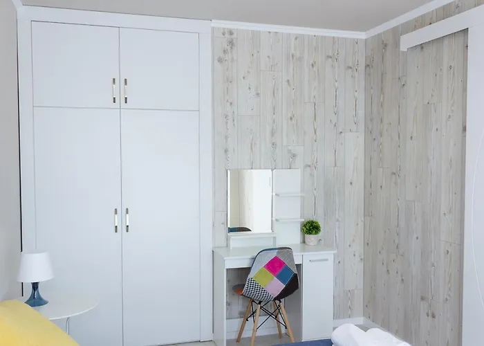 アパート Sunny Blue One-bedroom Flat With Balcony By Flat Mаnager *