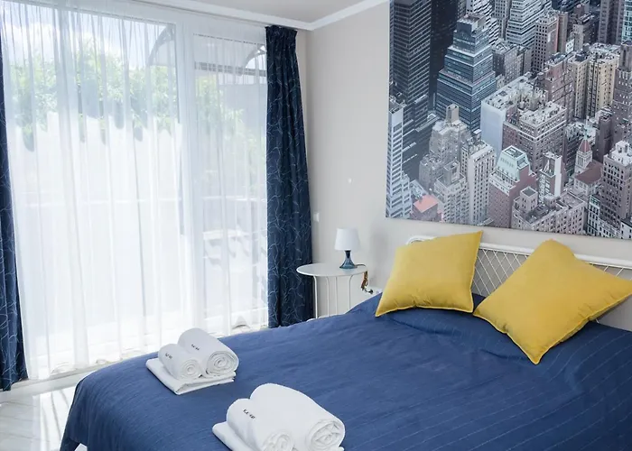 Sunny Blue One-bedroom Flat With Balcony By Flat Mаnager アパート ヴァルナ