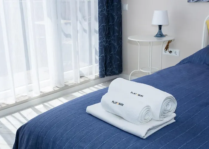 アパート Sunny Blue One-bedroom Flat With Balcony By Flat Mаnager